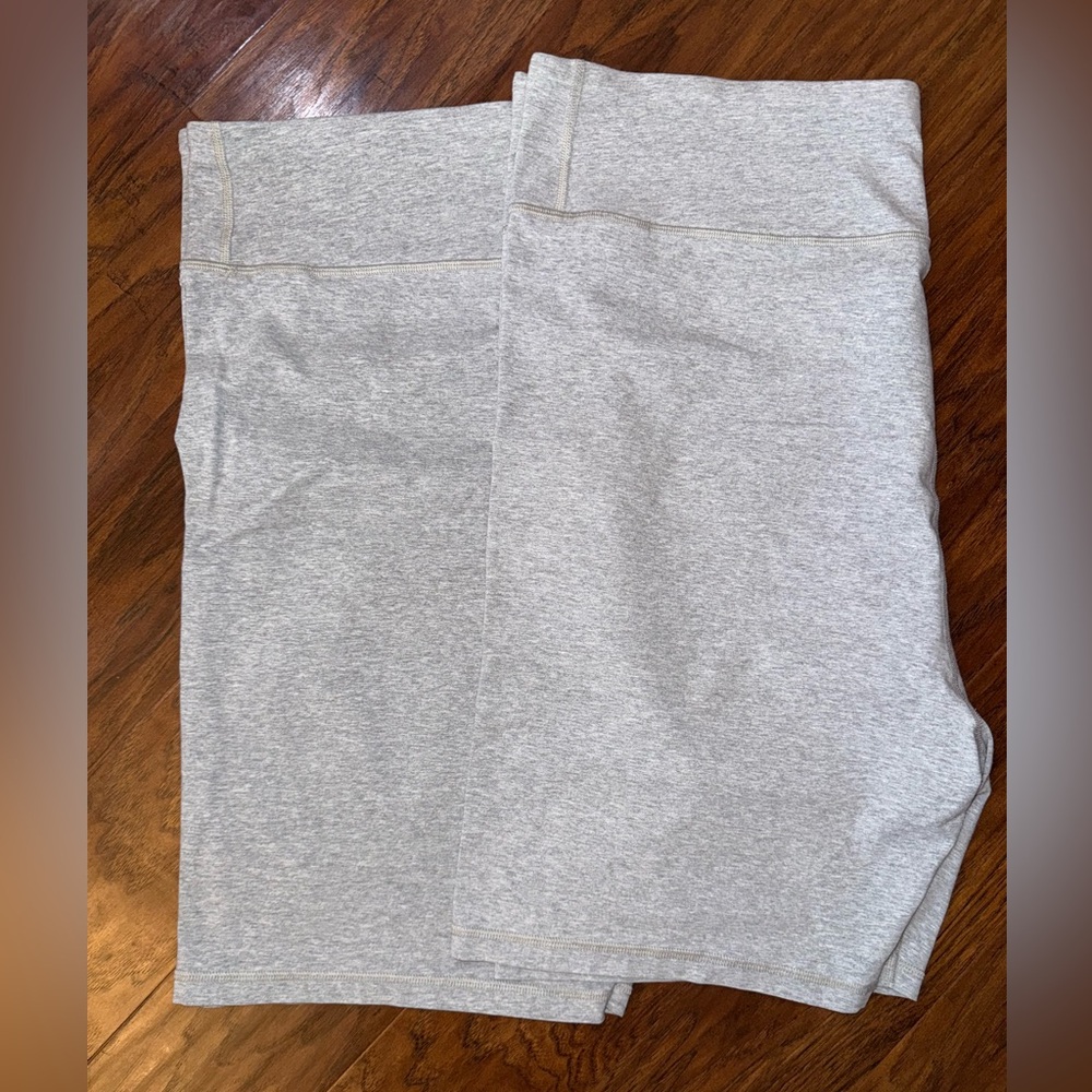 GAP Gray Bike Shorts Comfortable Cotton Blend